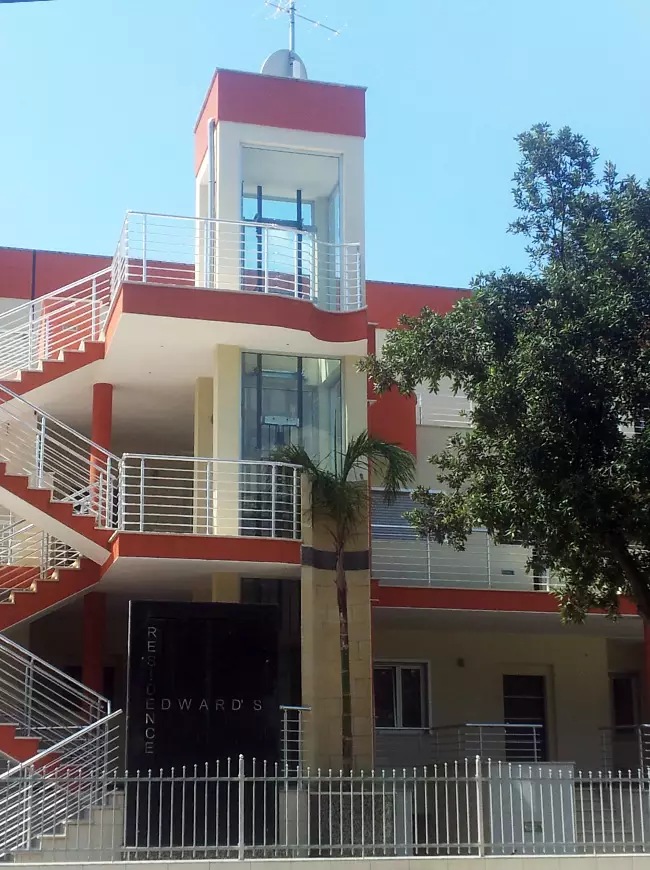 MINIASCENSORE-CONDOMINI.jpg Miniascensori e ascensori condominiali a Lecce Metaltecna